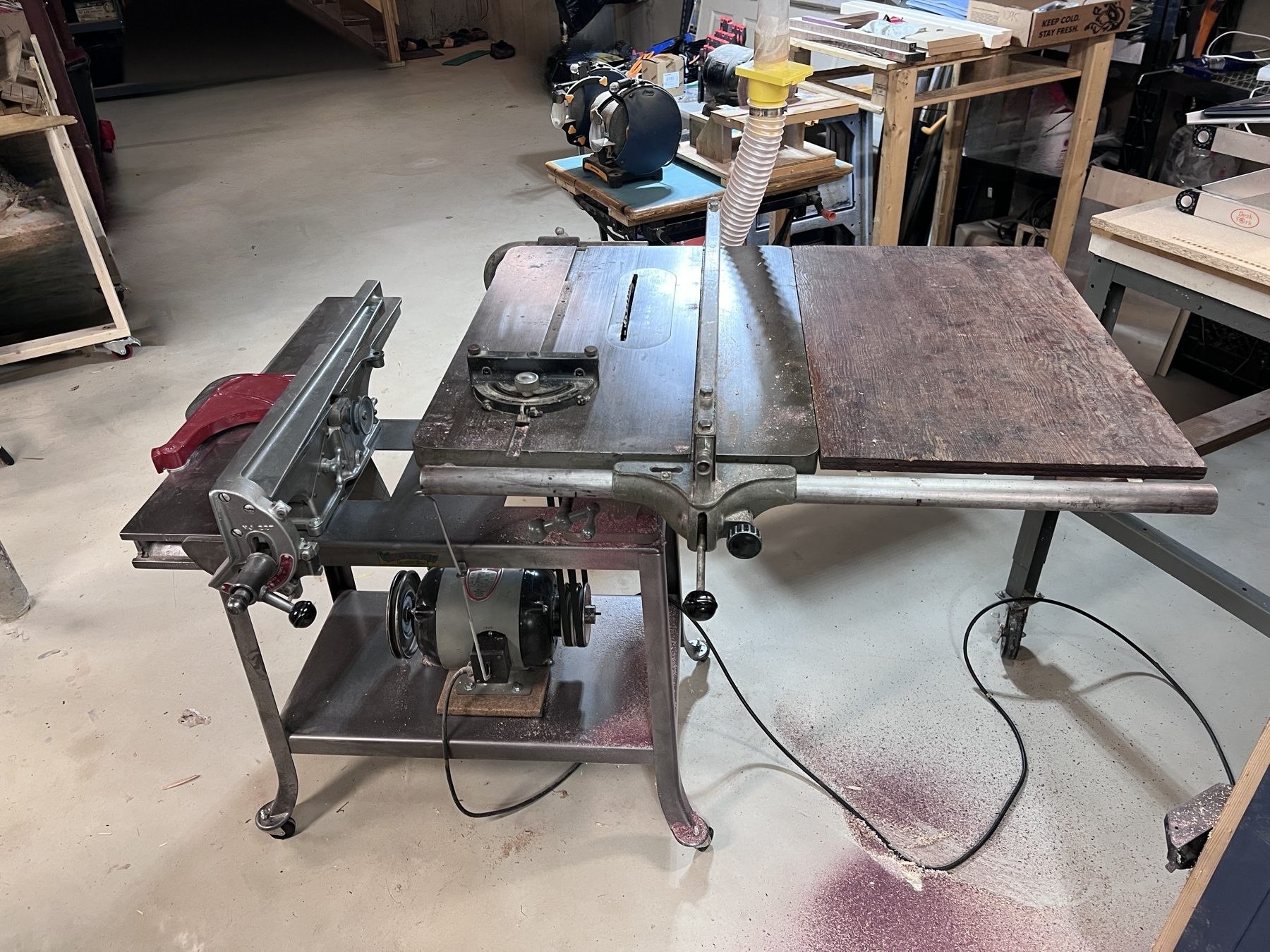 The restored Delta saw and jointer combo